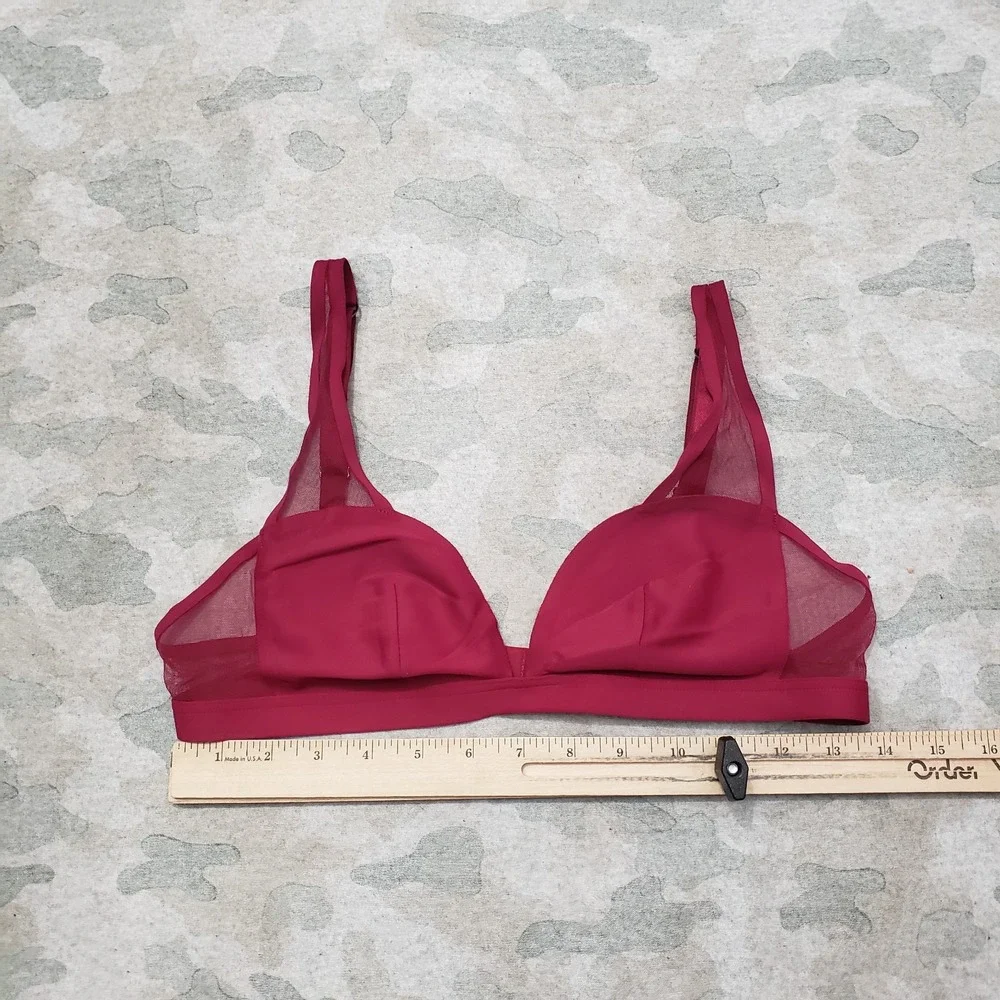 Victoria's Secret Bra‎ Womens Medium Red Wireless